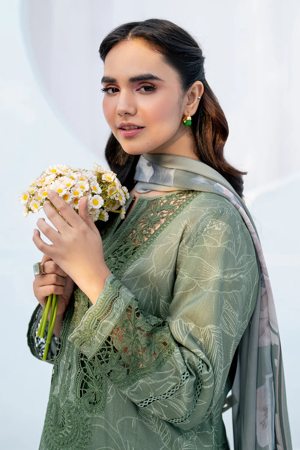 Baroque 3Pc Embroidered Viscose Silk Suit UF-4045 gulbuy.com