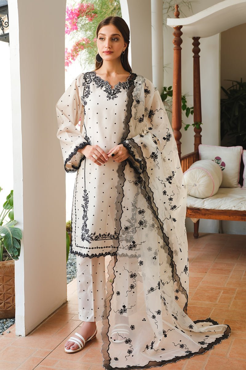 BAROQUE 3PC EMBROIDERED PRINTED LAWN SUIT (BQU-UF-D649)