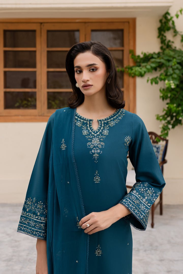 Batik 3Pc Embroidered Khaddar Dress Brucie gulbuy.com
