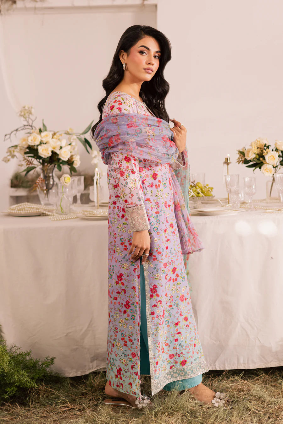 Batik 3Pc Embroidered Lawn Suit Bailey gulbuy.com