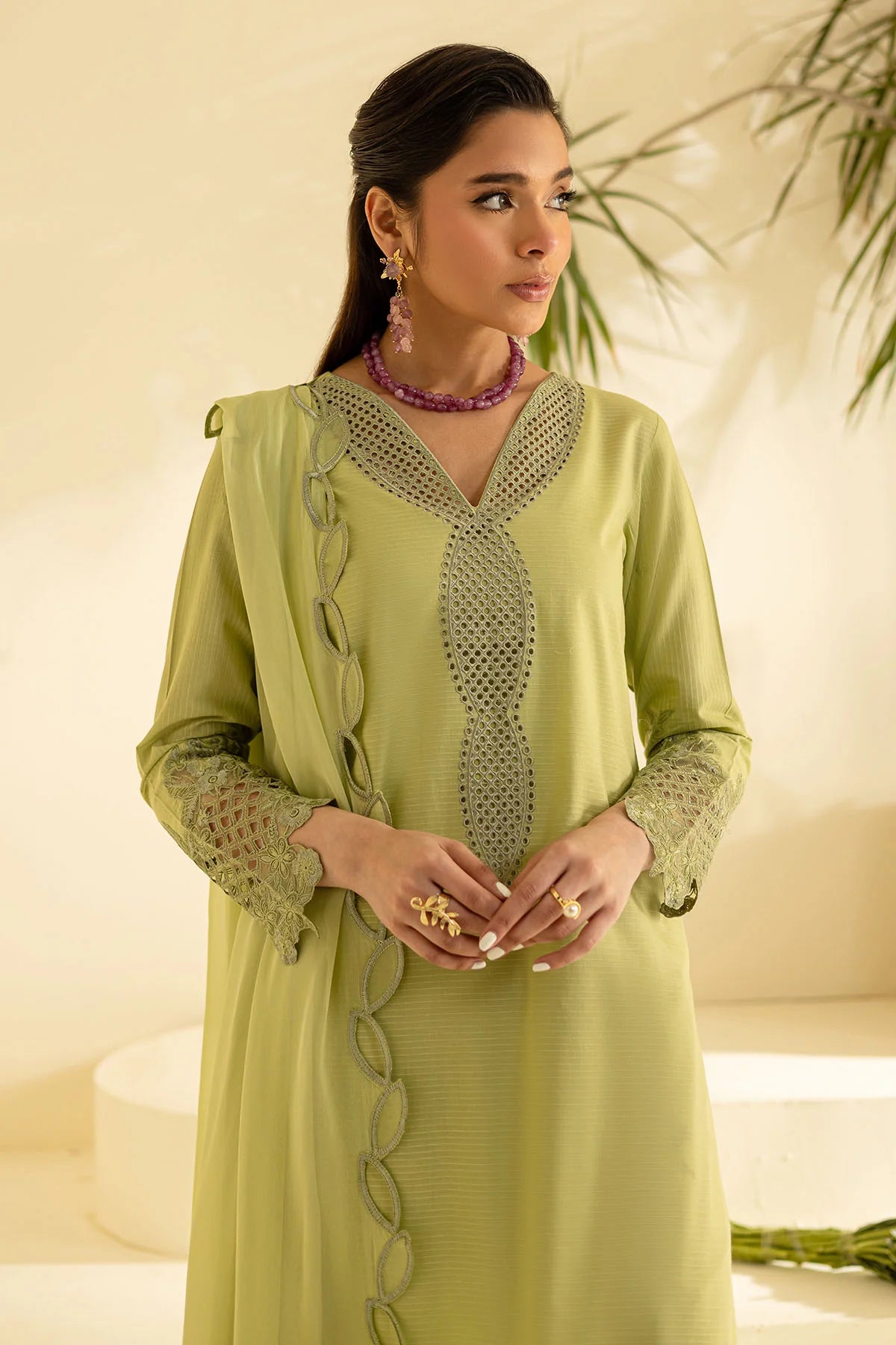 Nureh 3Pc Embroidered Lawn Suit NP-603 gulbuy.com