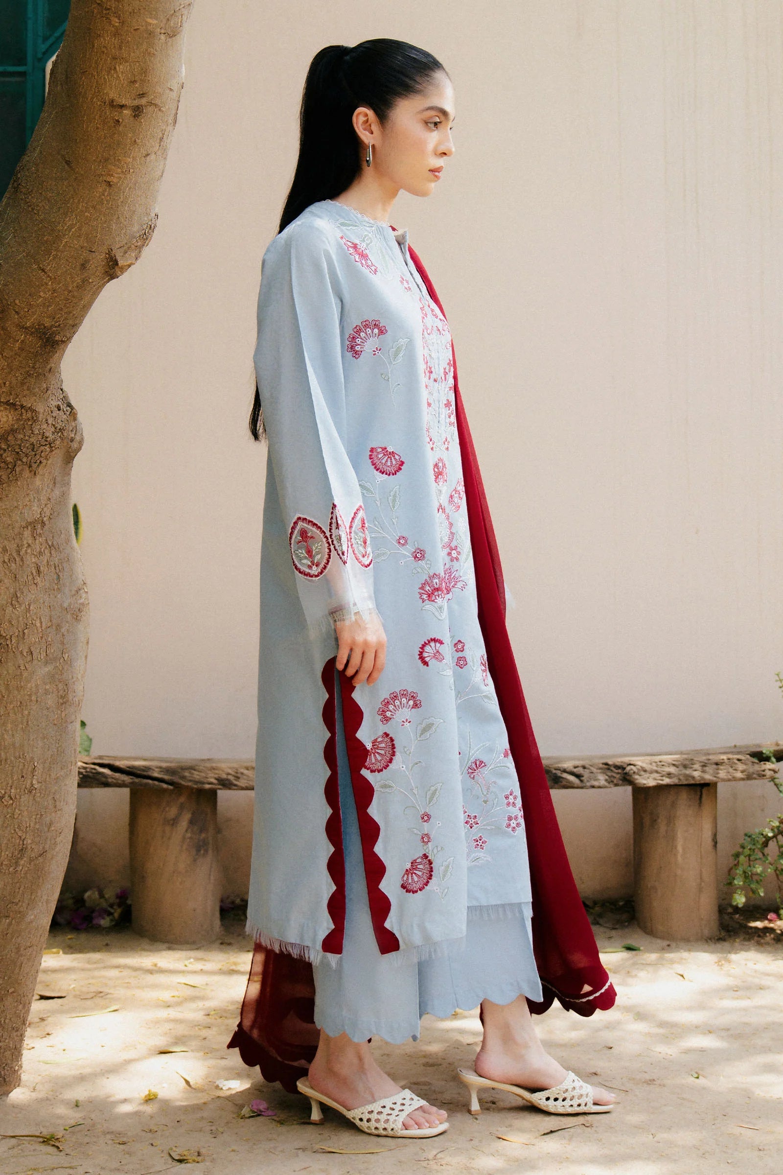 Zara Shahjahan 3Pc Embroidered Dobby Suit CR25P0544 gulbuy.com