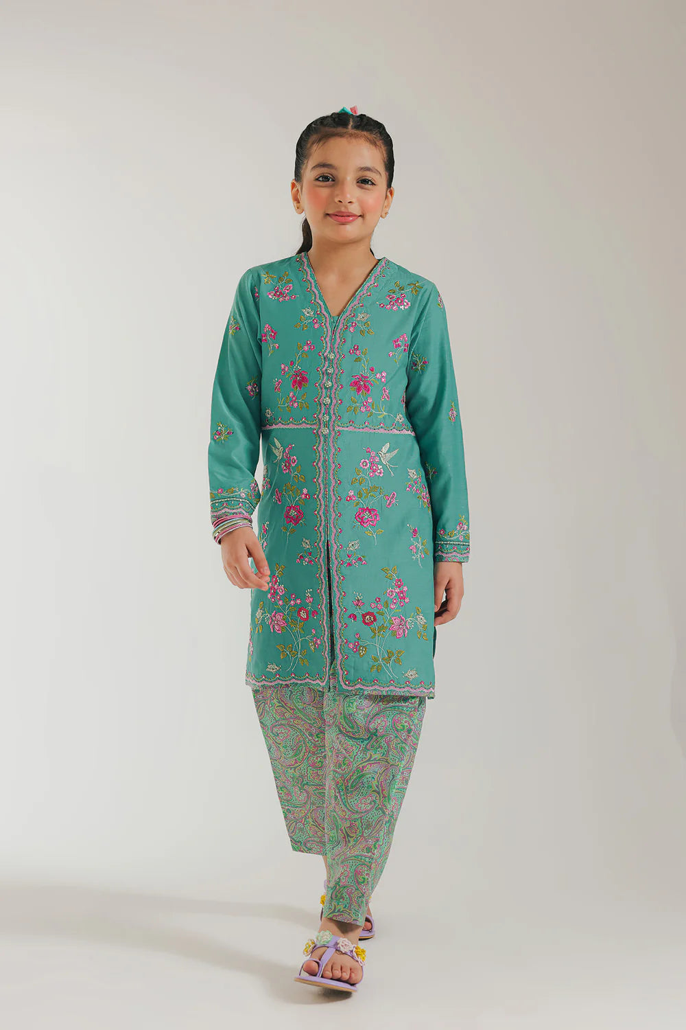Ethnic 2Pc Embroidered Lawn Kids Suit E0647/304/712 gulbuy.com