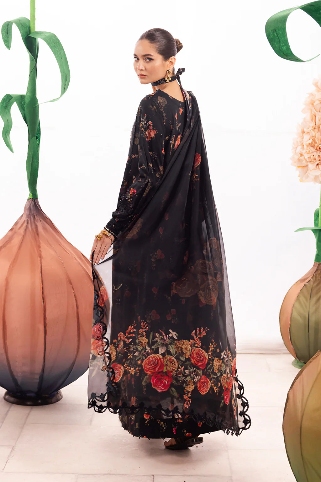 Iznik 3PC Embroidered Lawn Suit DL-08 gulbuy.com