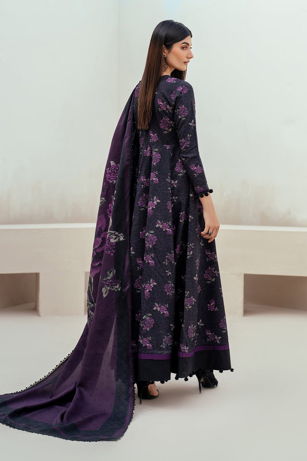 BAROQUE 3PC PRINTED KHADDAR UF-4016 gulbuy.com