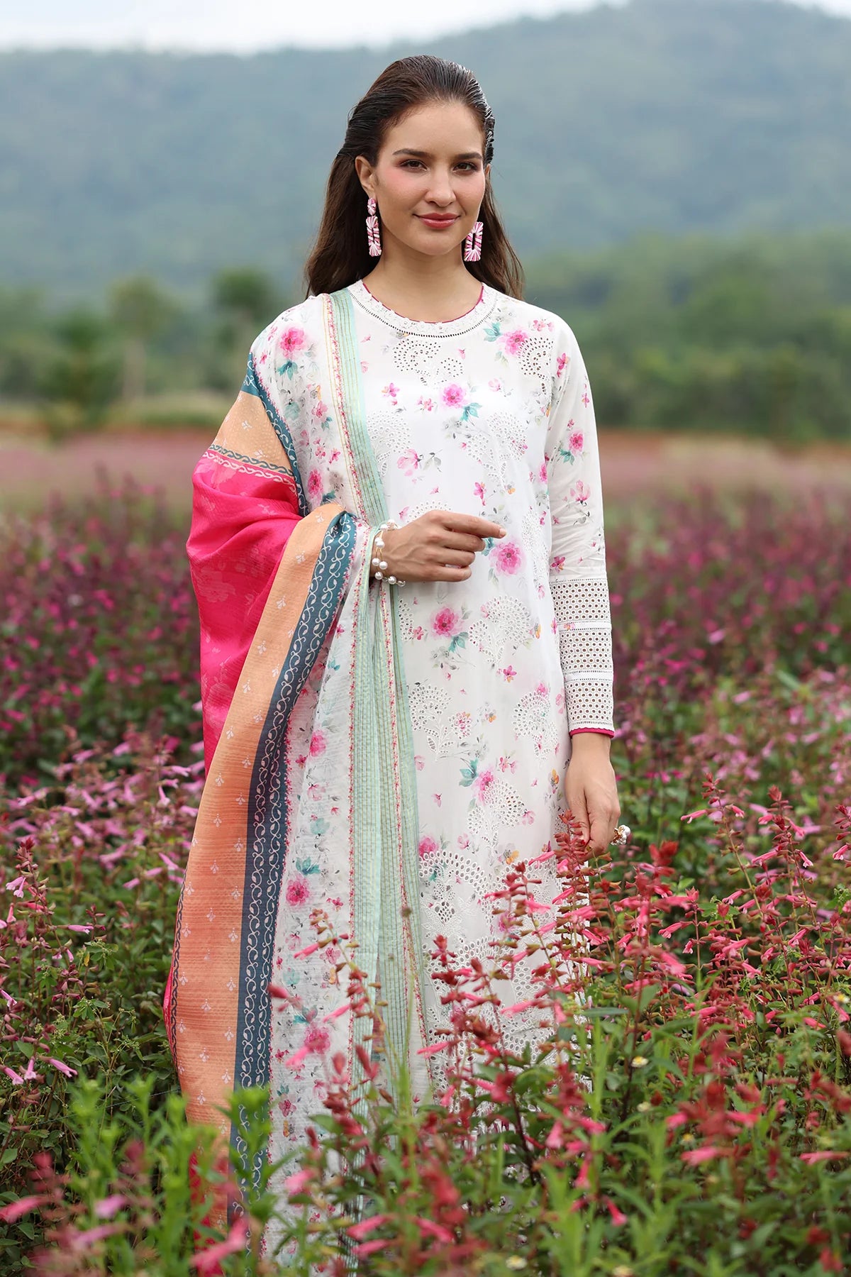 Baroque 3Pc Embroidered Lawn Suit UF-4237