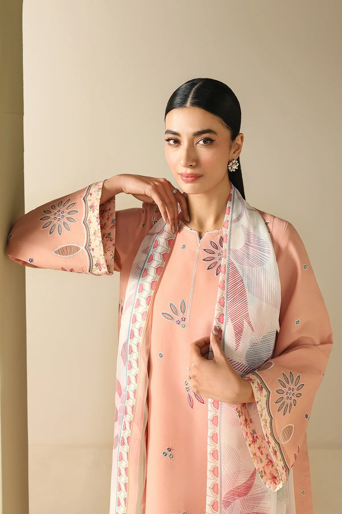 Jazmin 3Pc Embroidered Lawn Suit USE-9274