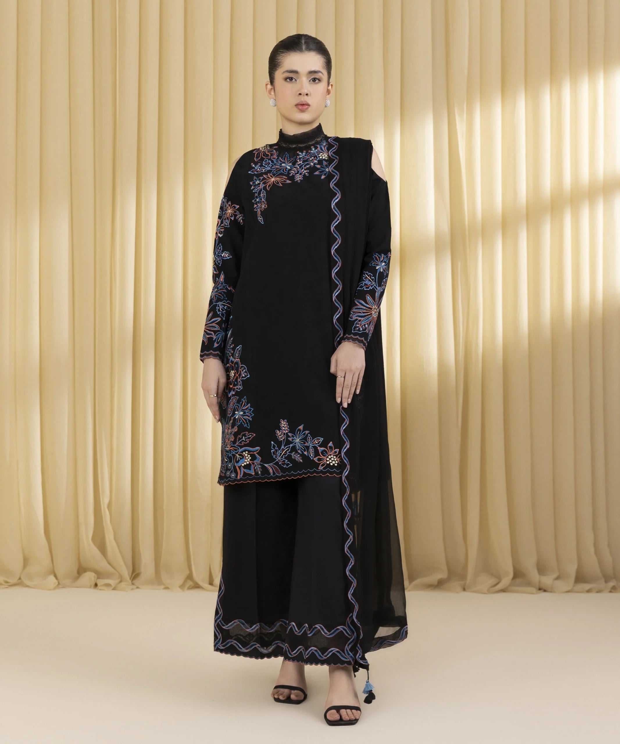 Sapphire 3Pc Embroidered Jacquard Suit 0U3PEST25V35 gulbuy.com