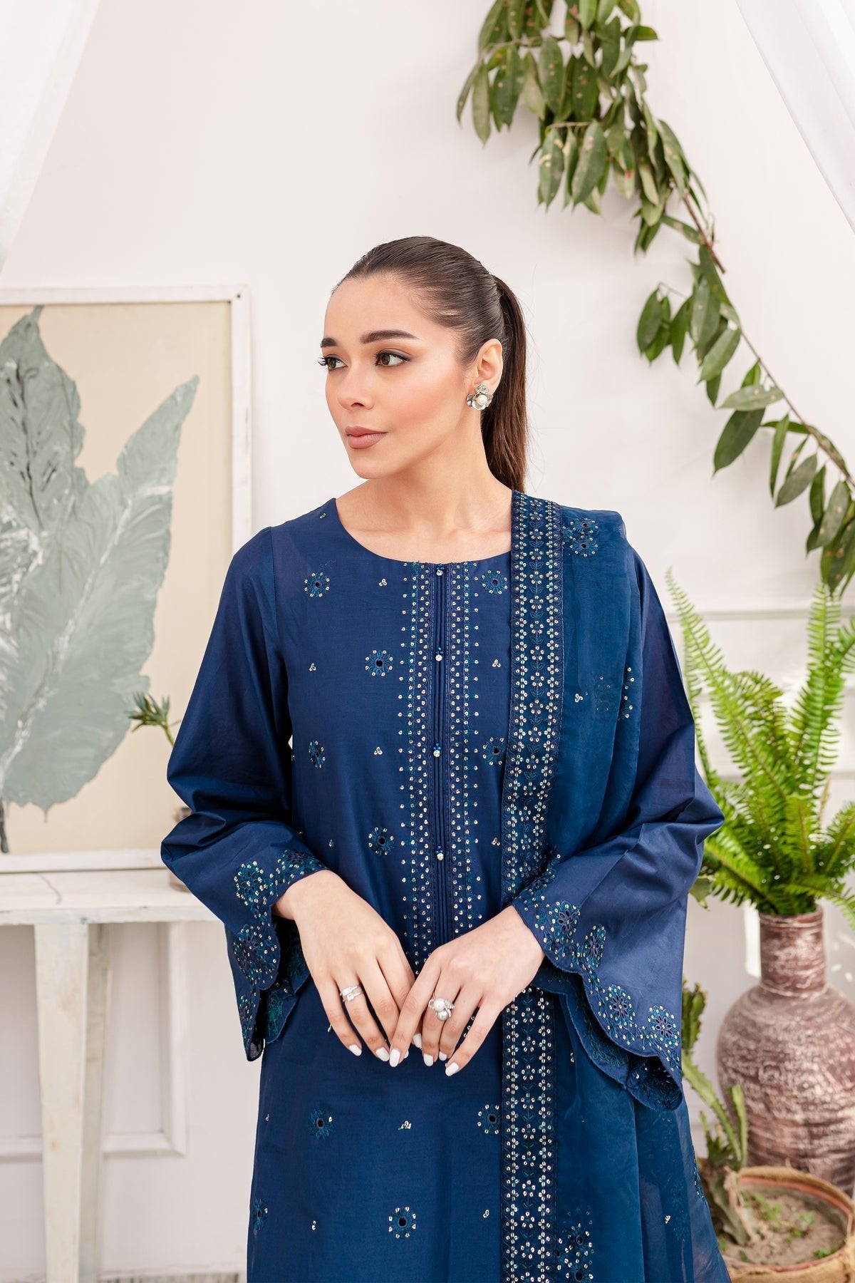 Batik 3Pc Embroidered Lawn Suit (Winsor-3pc)