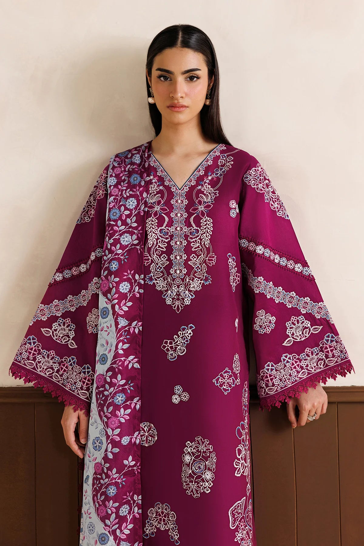 Baroque 3Pc Embroidered Lawn Suit UF-4474