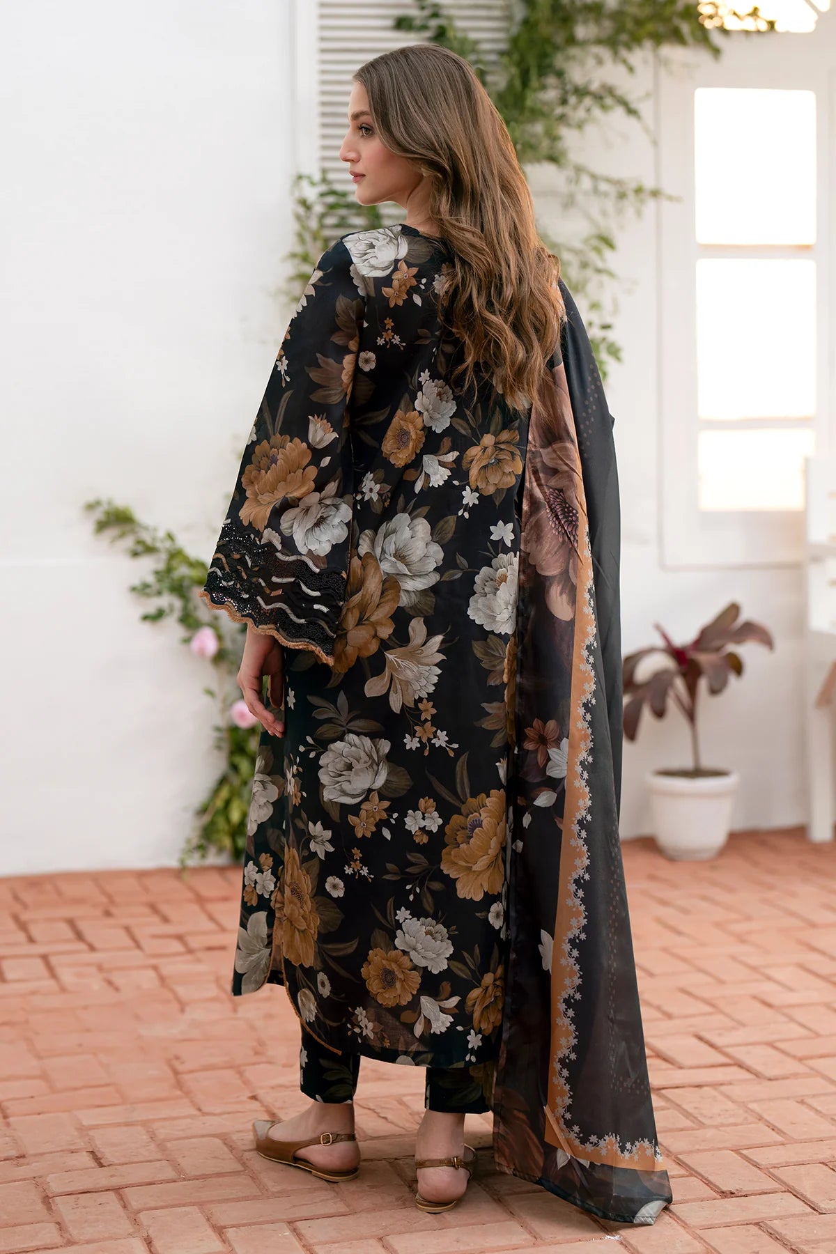 Baroque 3Pc Printed Lawn Suit UF-540