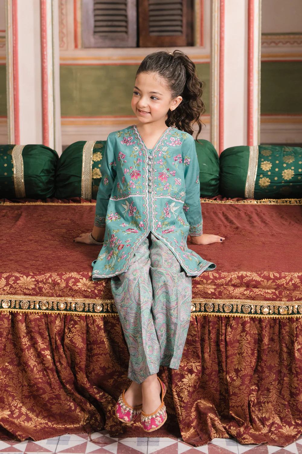 Ethnic 2Pc Embroidered Lawn Kids Suit E0647/304/712 gulbuy.com
