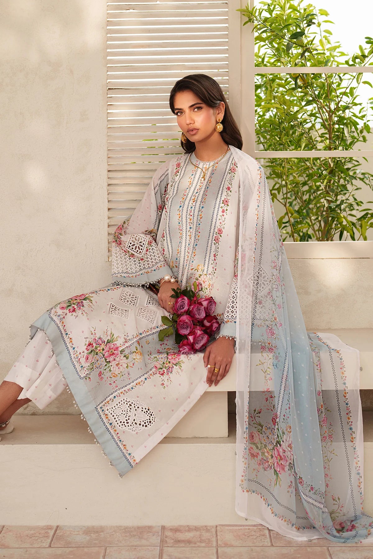 Baroque 3Pc Embroidered Lawn Suit UF-4402
