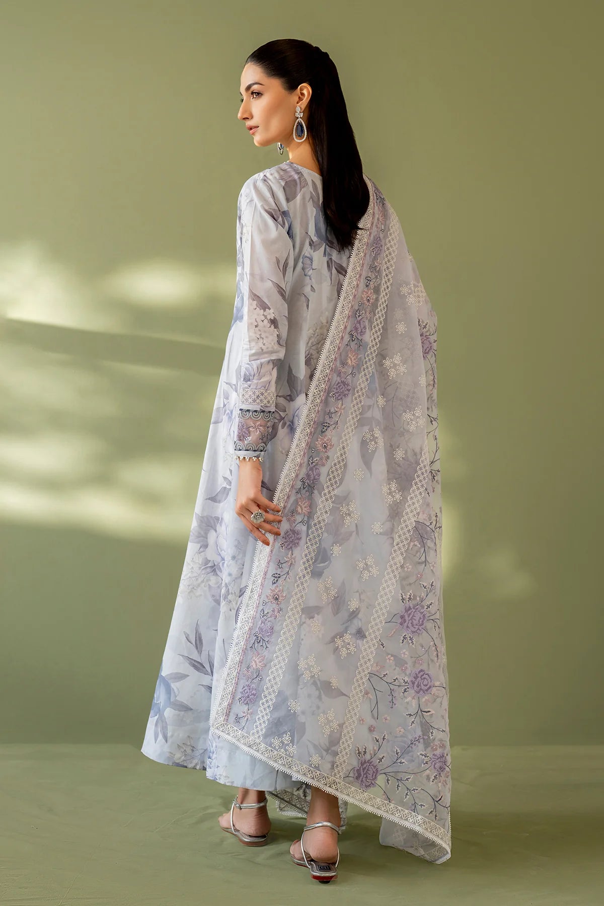 Baroque 3Pc Embroidered Lawn Suit UF-4173