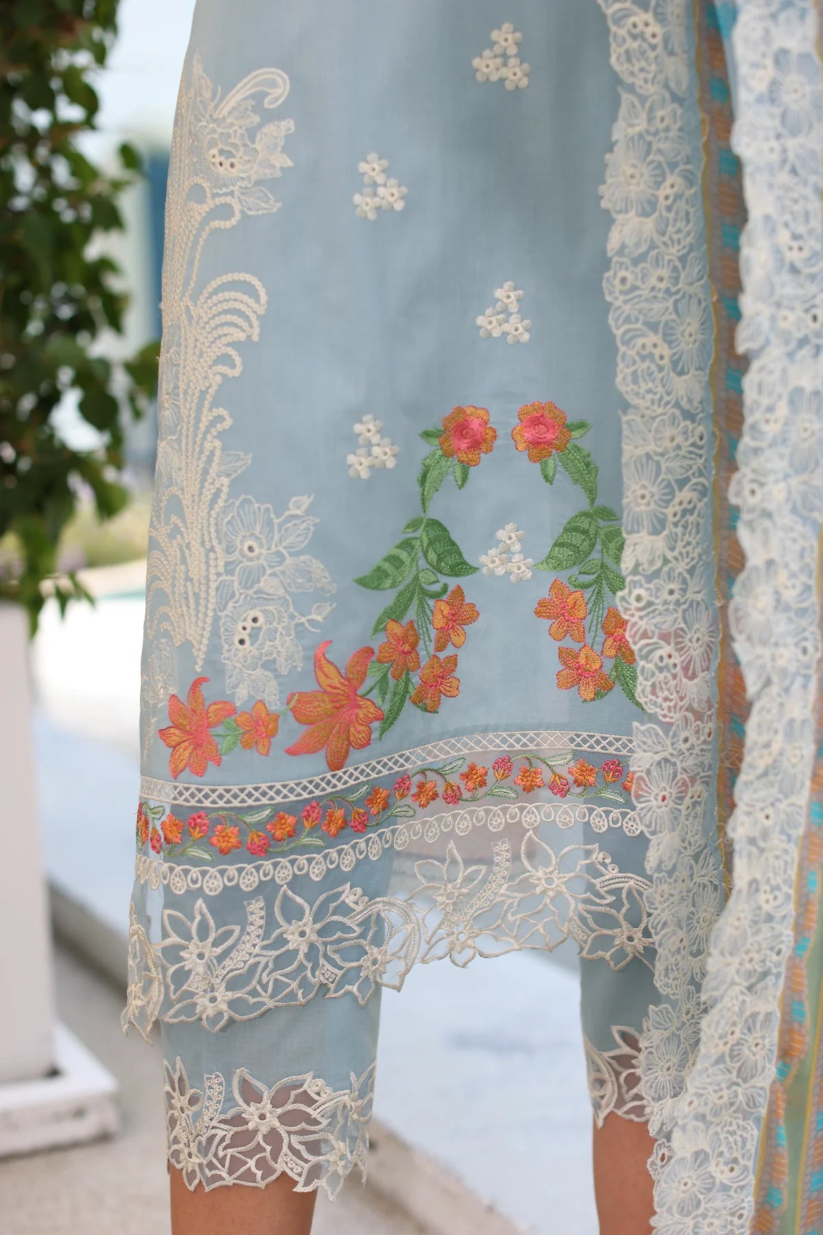Charizma 3Pc Embroidered Lawn Suit CRS4-25 gulbuy.com
