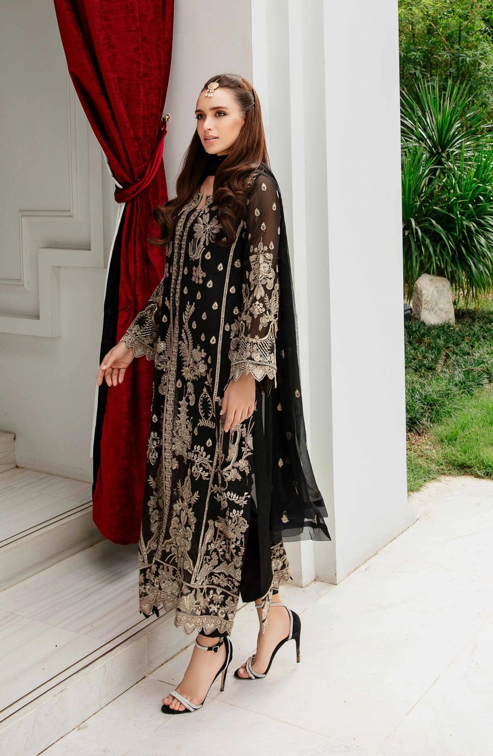 MARYUM &amp; MARIA 3PC EMBROIDERED CHIFFON SUIT (AZZA-FW23-507) gulbuy.com