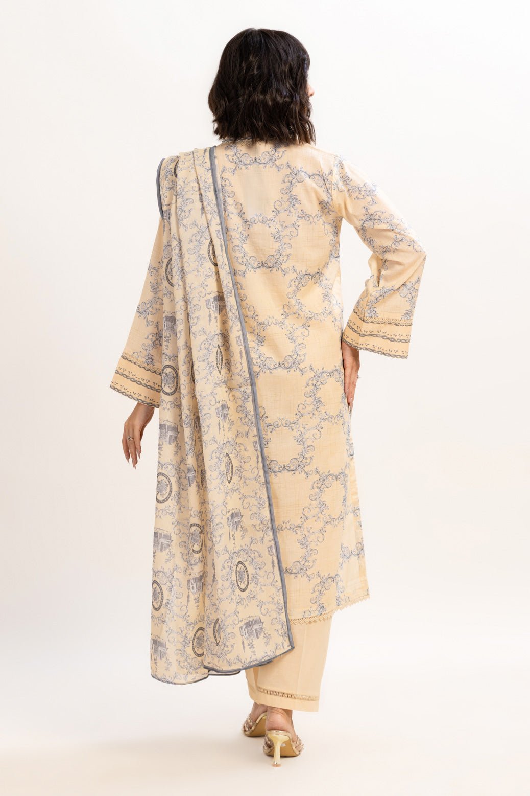 BONANZA SATRANGI 3PC PRINTED CAMBRIC SUIT (BPS6243P09) gulbuy.com