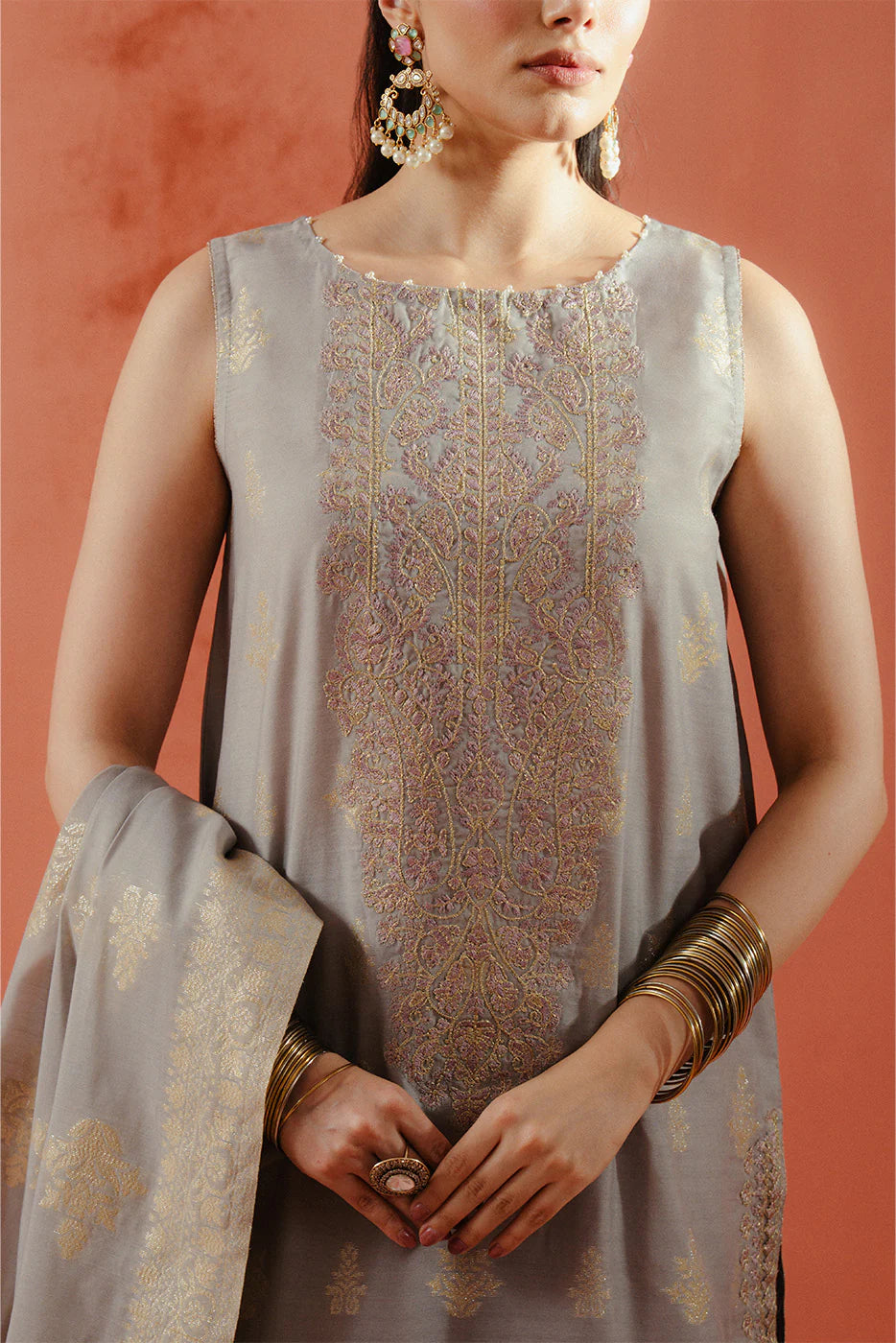 Beechtree 3Pc Embroidered Jacquard Suit BT12502UN006321 gulbuy.com