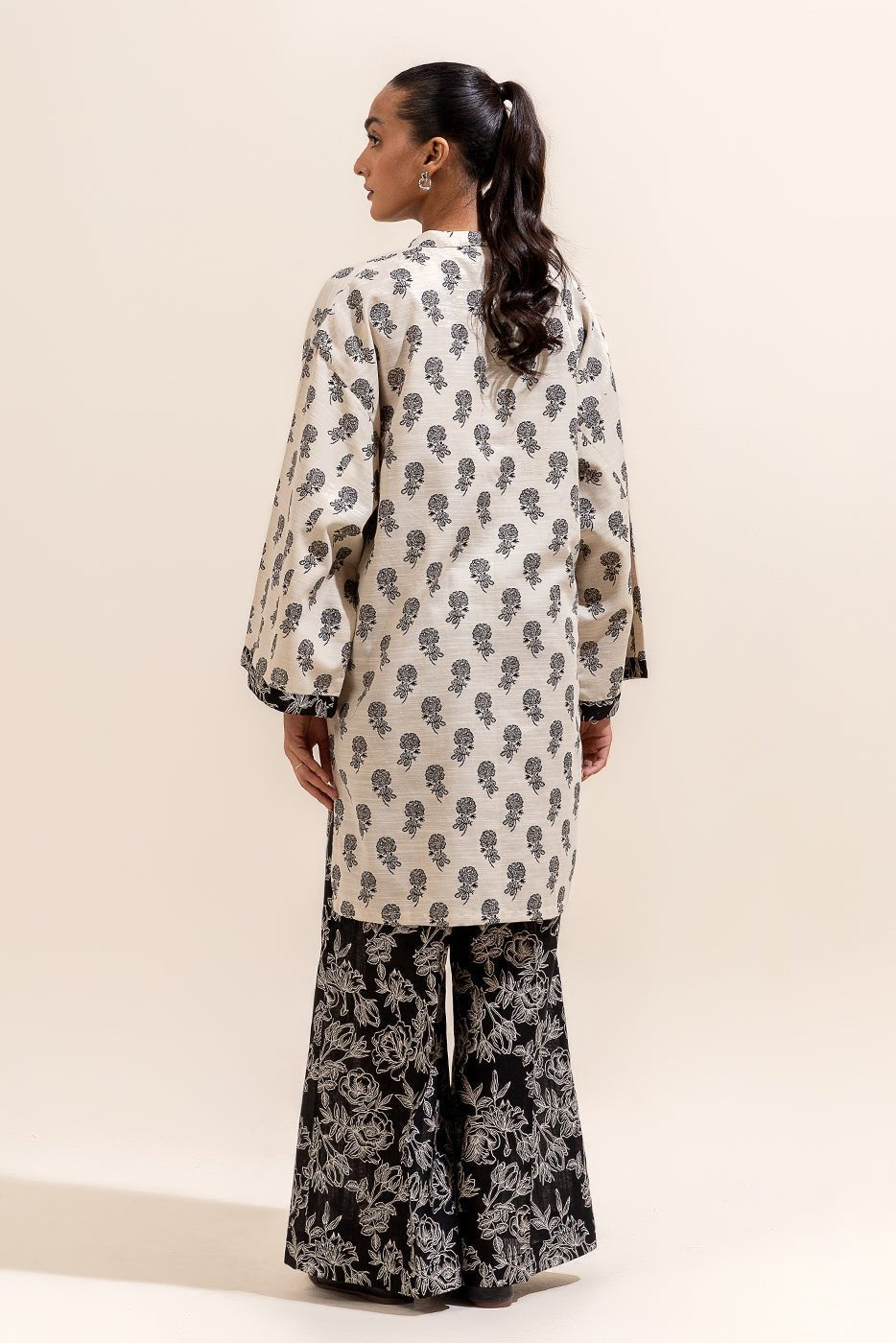 Beechtree 2Pc Printed Khaddar Suit ROSEATE-BUFF-BT22401UN004006 gulbuy.com