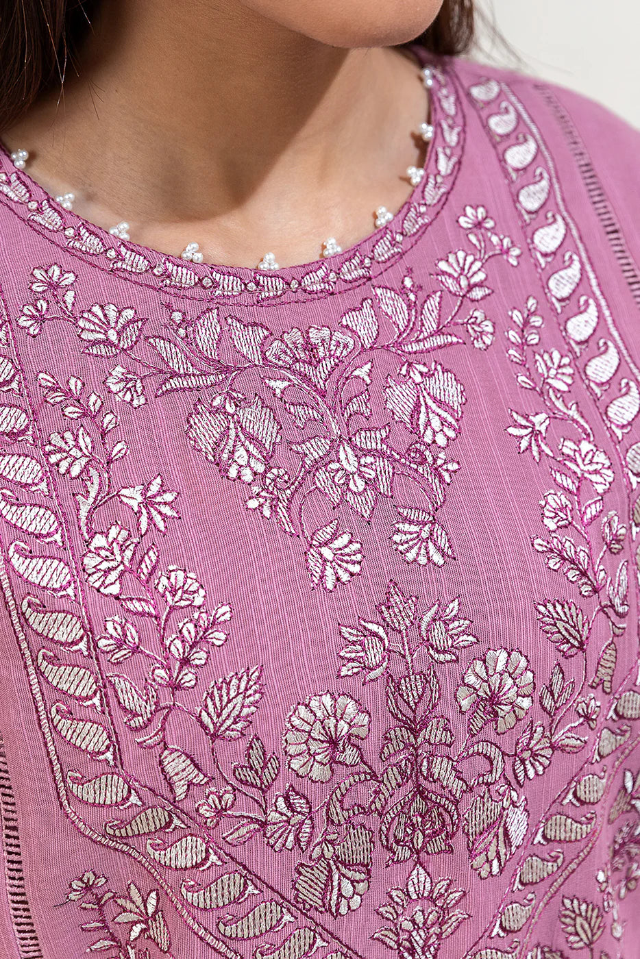 BEECHTREE 3PC EMBROIDERED KHADDAR SUIT-DUSKY PURPLE-BT22401UN004081 gulbuy.com