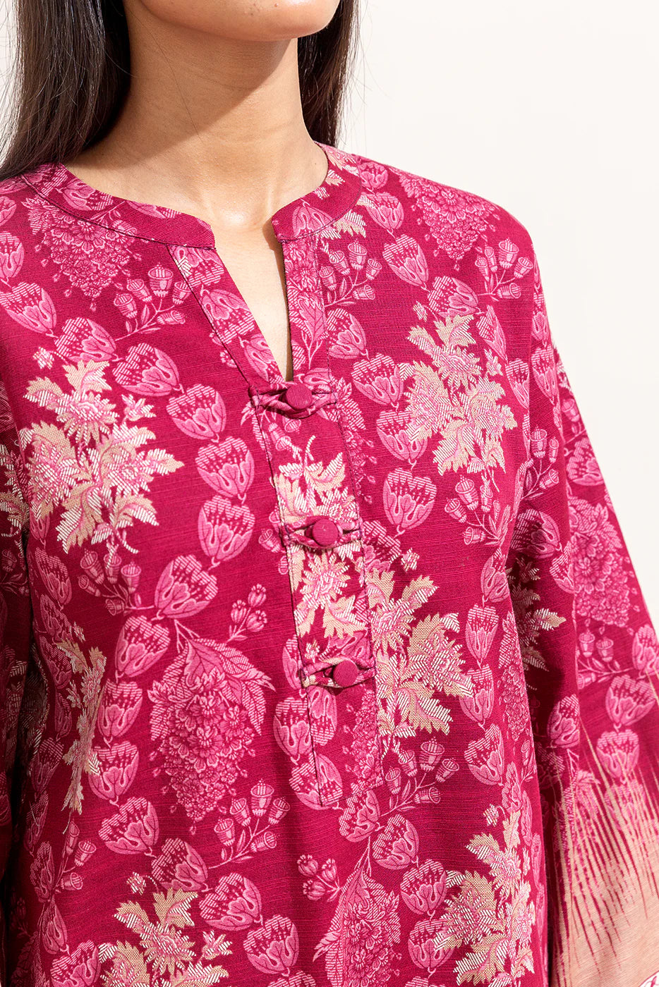 BEECHTREE 3PC PRINTED KHADDAR SUIT-SCARLET BLOOM-BT22402UN004116 gulbuy.com