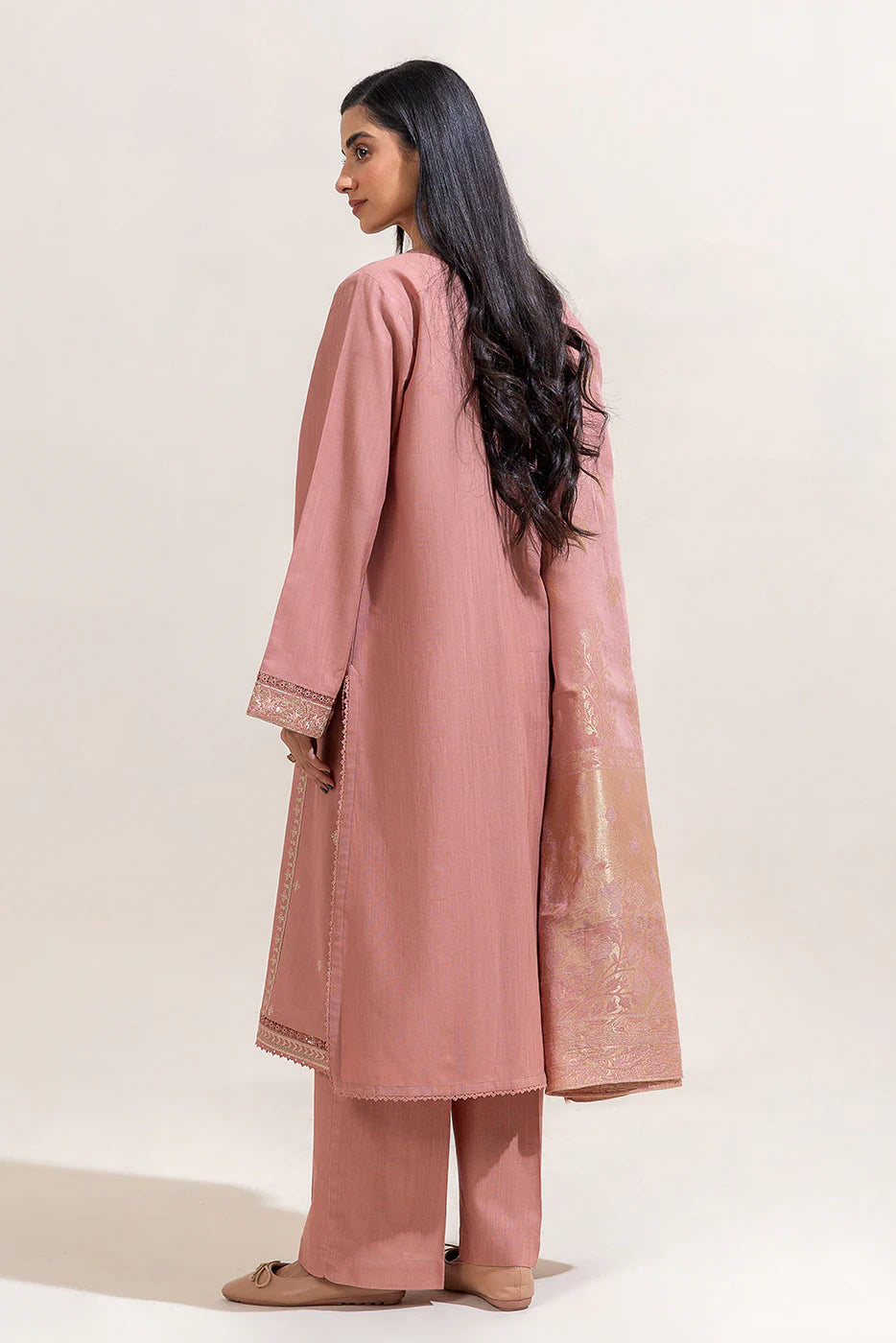 BEECHTREE 3PC EMBROIDERED KHADDAR SUIT-ROSE PINK-BT22402UN004172 gulbuy.com
