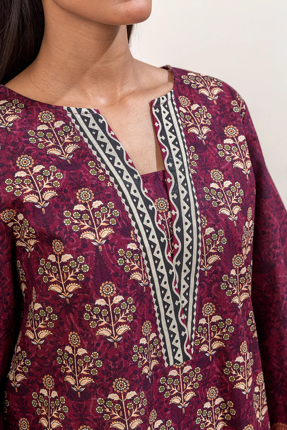 BEECHTREE 3PC PRINTED KHADDAR SUIT-DEEP BERRY-BT22403UN004192 gulbuy.com