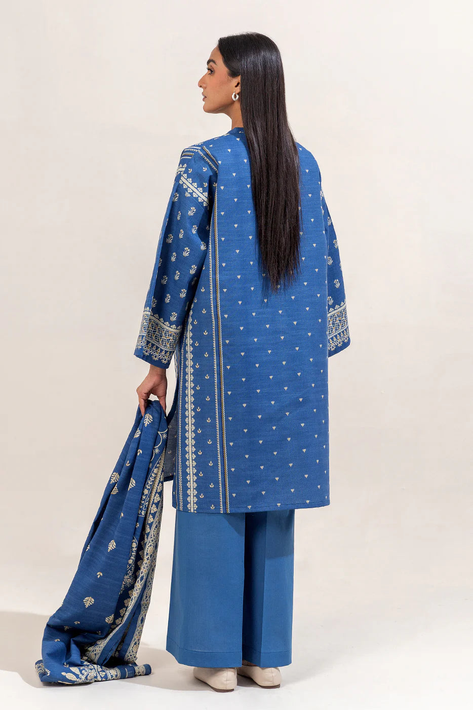 BEECHTREE 3PC PRINTED KHADDAR SUIT-AZURE VERVE-BT22403UN004197 gulbuy.com