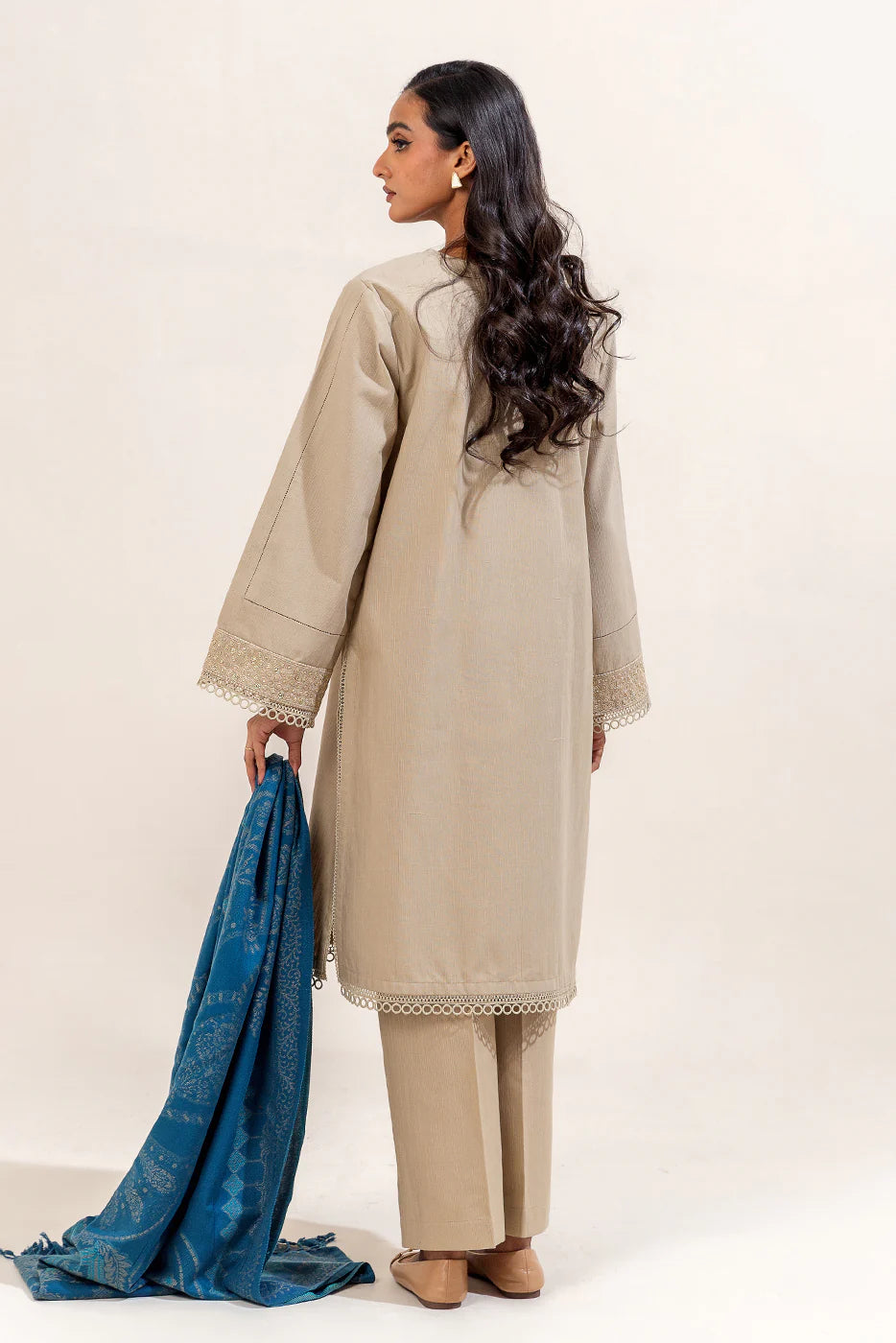 BEECHTREE 3PC EMBROIDERED KHADDAR SUIT-SANDY BLUE-BT22403UN004229 gulbuy.com