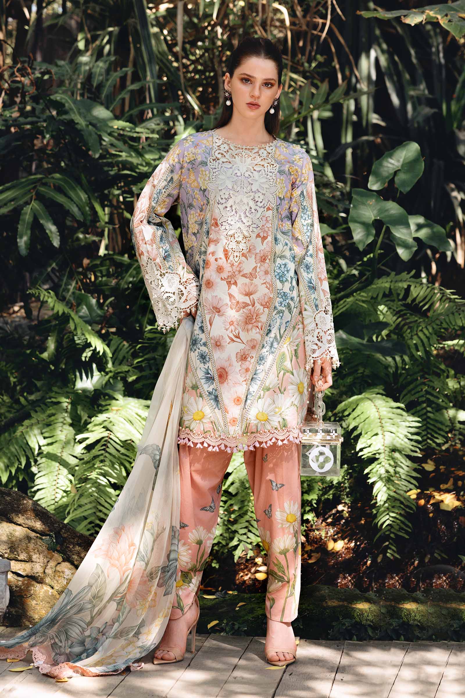 Maria B 3Pc Embroidered Lawn Suit MPT-2910-B