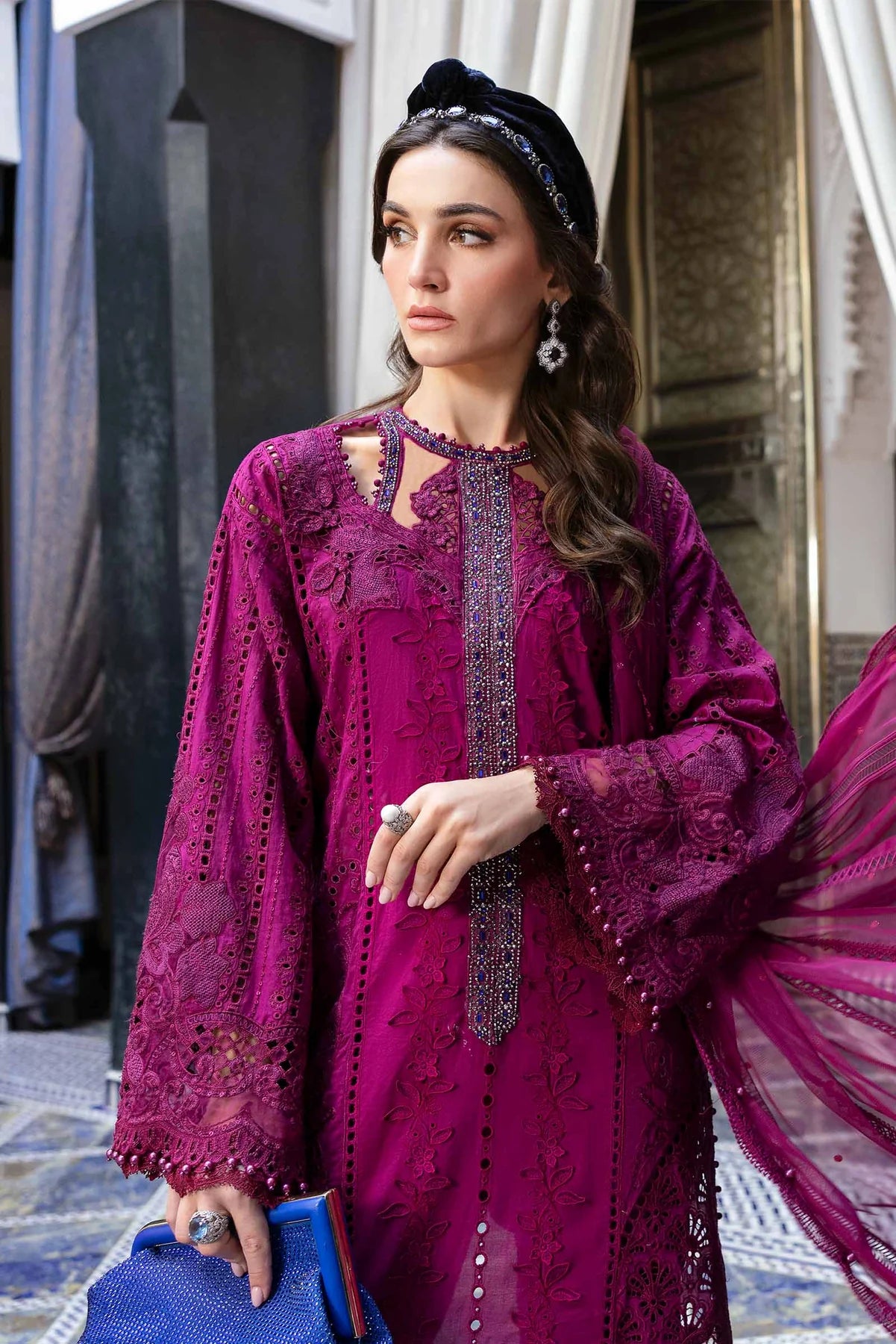 Maria B 3Pc Embroidered Lawn Suit D-2502-B gulbuy.com