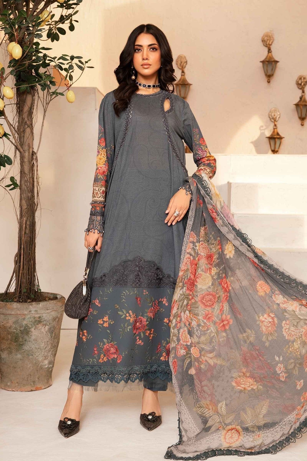 Maria B 3Pc Printed Lawn Suit (MPT-2202-B)