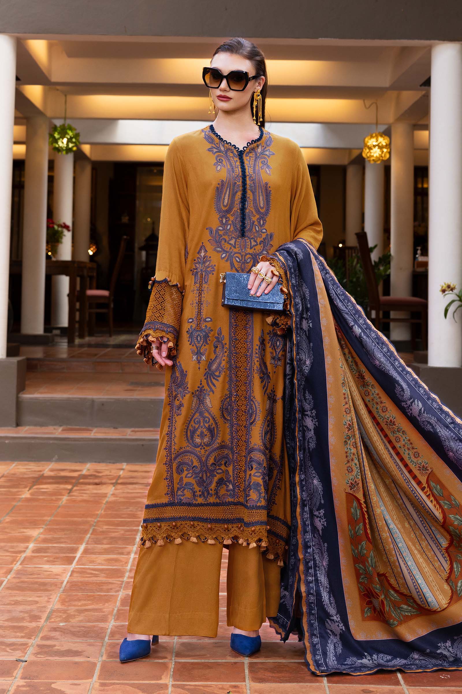 Maria B 3Pc Embroidered Linen Suit MPT-2803-A