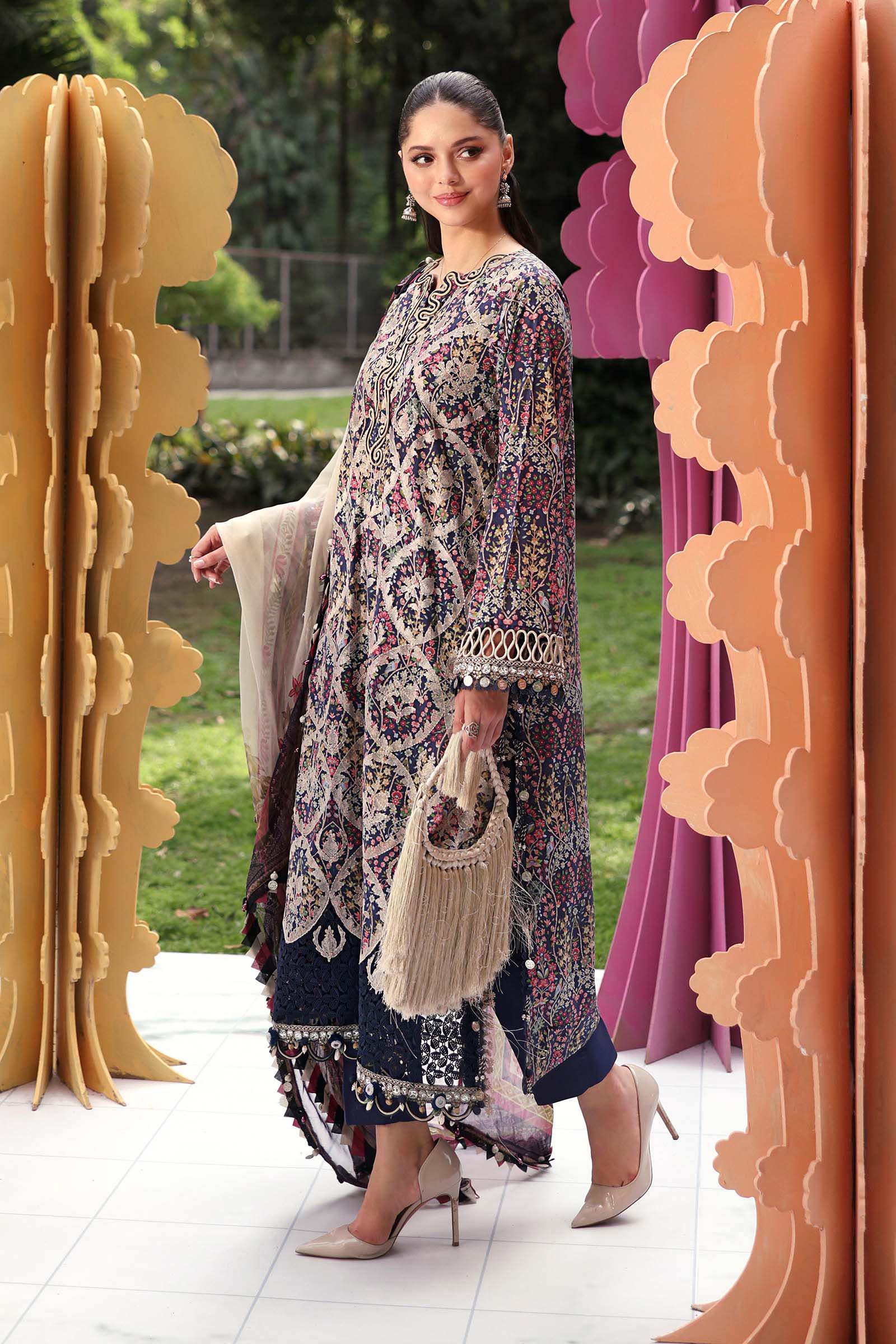 Maria B 3Pc Embroidered Lawn Suit MPT-3003-B