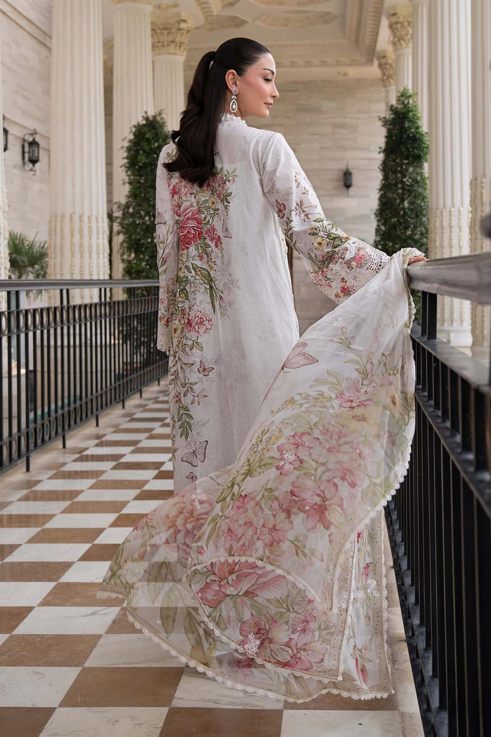 Maria B 3Pc Embroidered Lawn Suit ELS-26-03-Off White