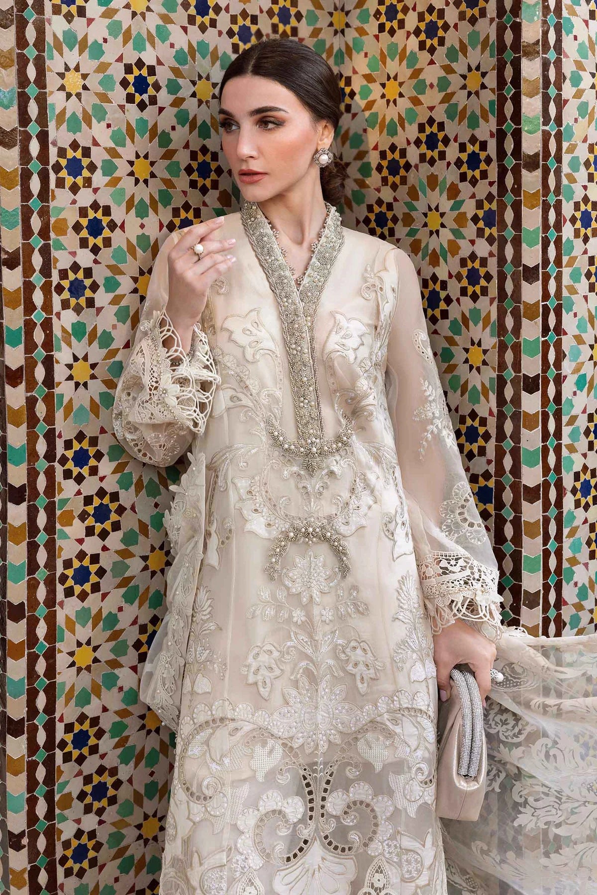Maria B 3Pc Embroidered Organza Suit D-2506-A gulbuy.com