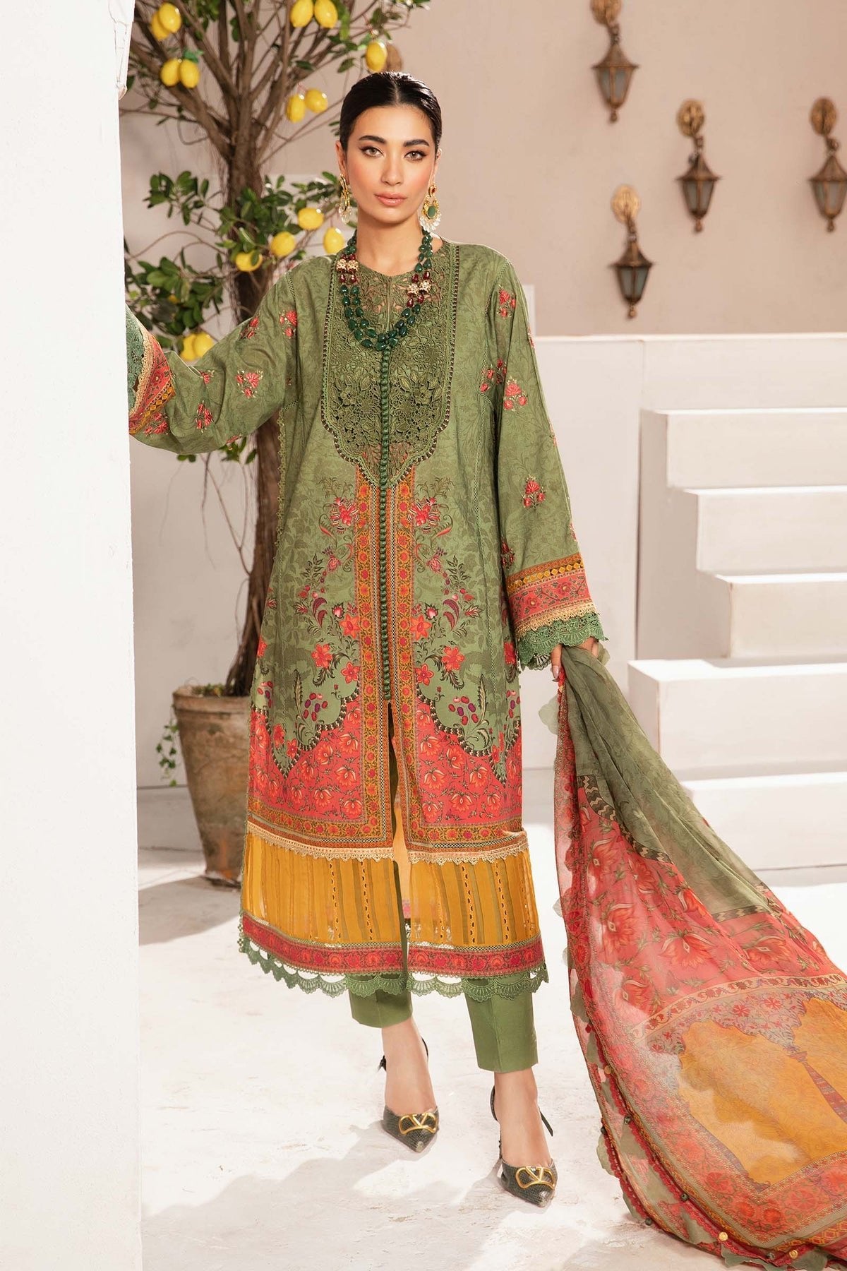 Maria B 3Pc Printed Lawn Suit (MPT-2206-A)