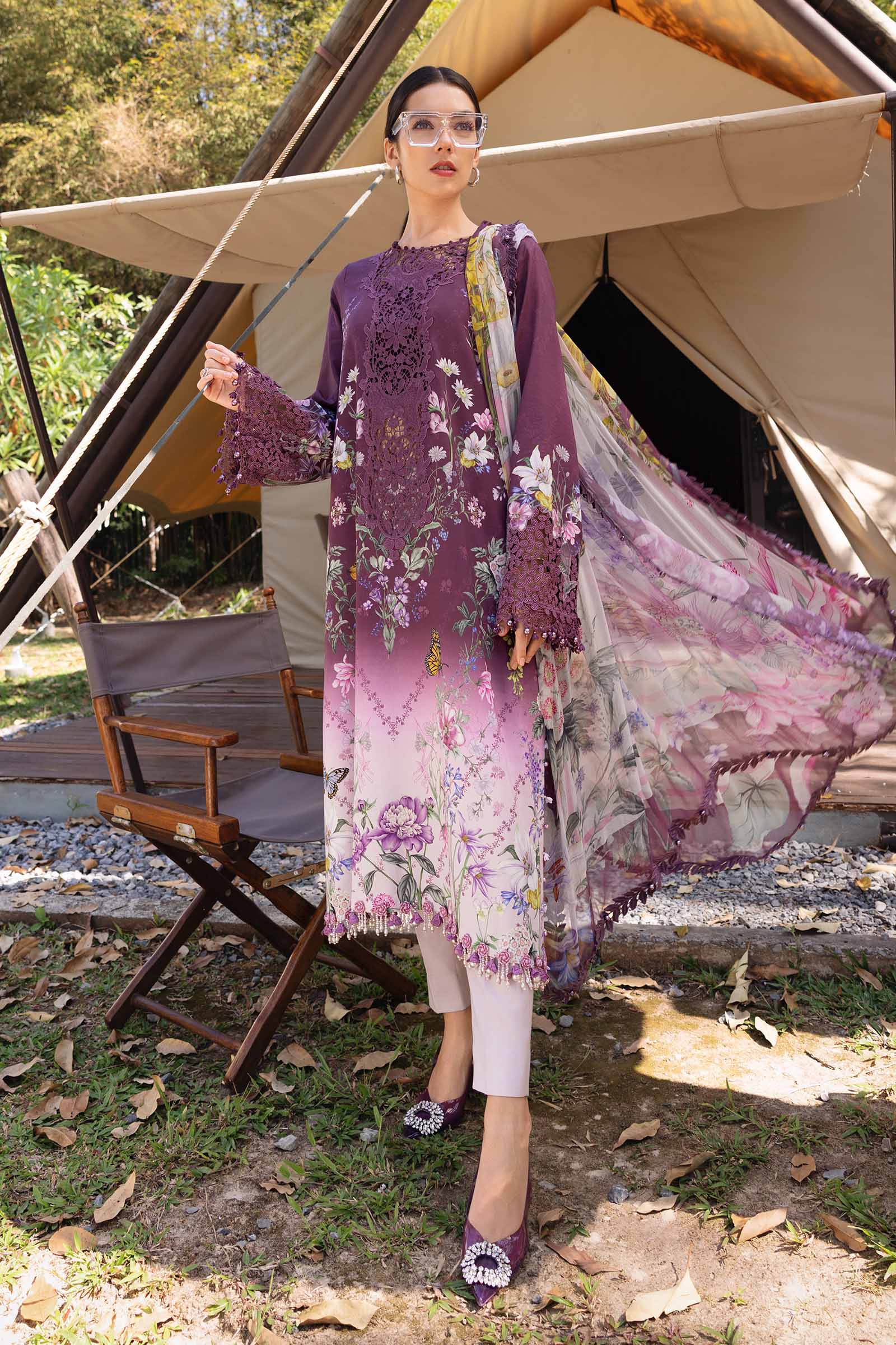 Maria B 3Pc Embroidered Lawn Suit MPT-2909-B