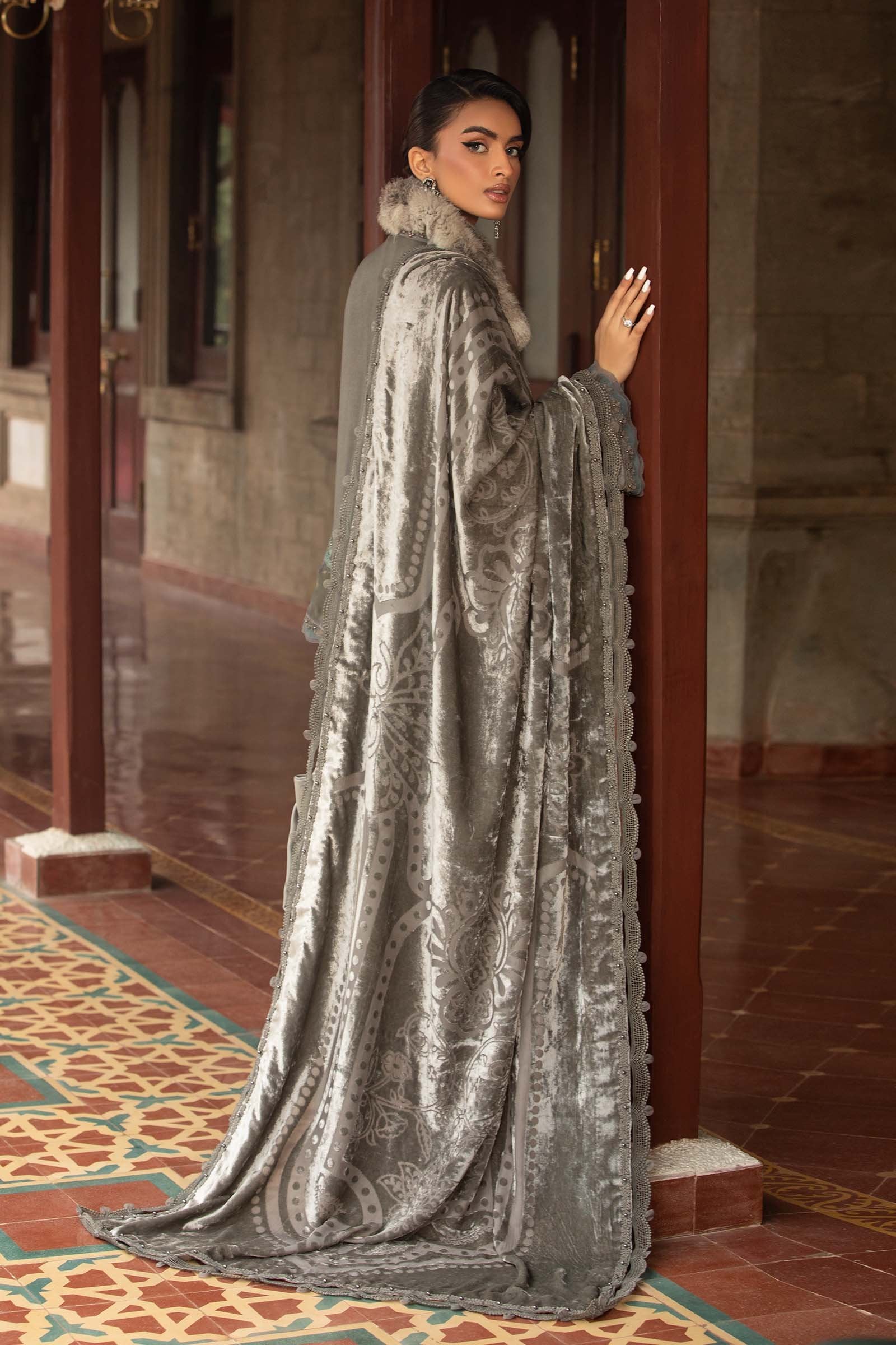 MARIA B 3Pc Embroidered Velvet Suit DL-1209 gulbuy.com