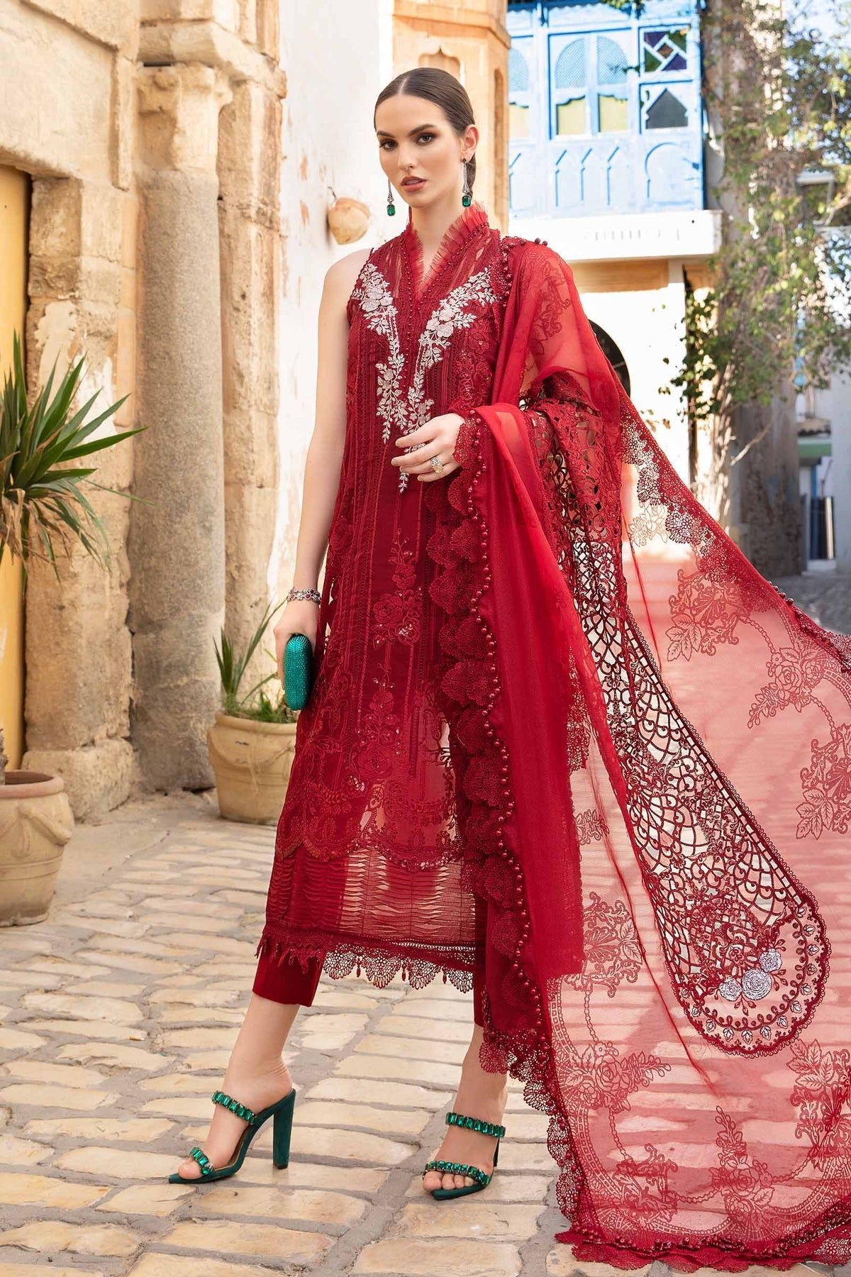 Maria B Eid Collection 4Pc Embroidered Lawn Suit (D-2401-B)