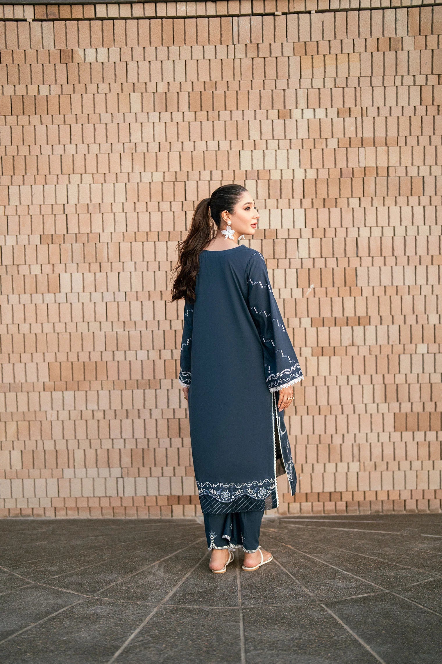 Dhanak 2Pc Embroidery Lawn Suit SS25DC-2542 NAVY BLUE gulbuy.com