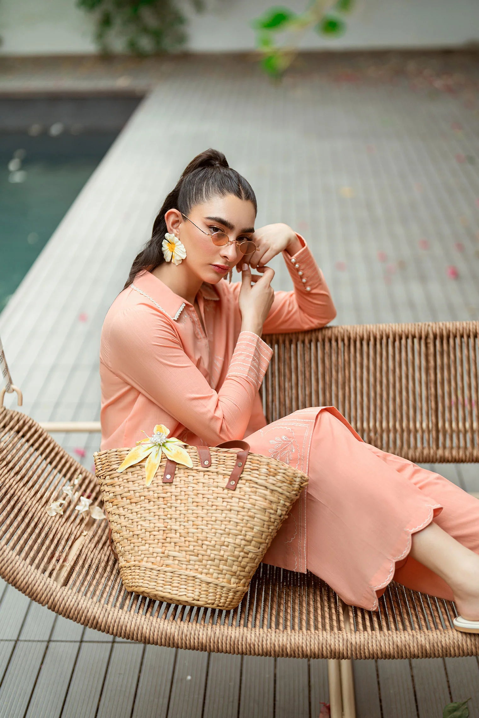 Dhanak 2Pc Embroidered Lawn Suit SS25DC-2573 gulbuy.com