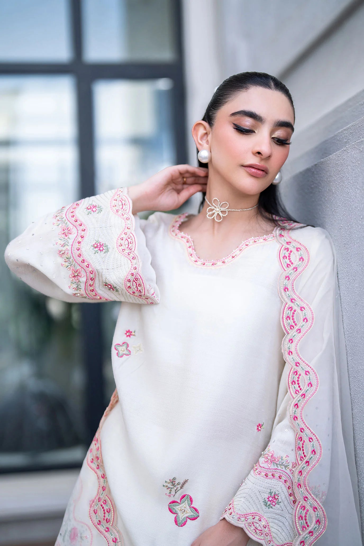 Dhanak 3Pc Embroidered Net Suit SS25DL-0317 gulbuy.com