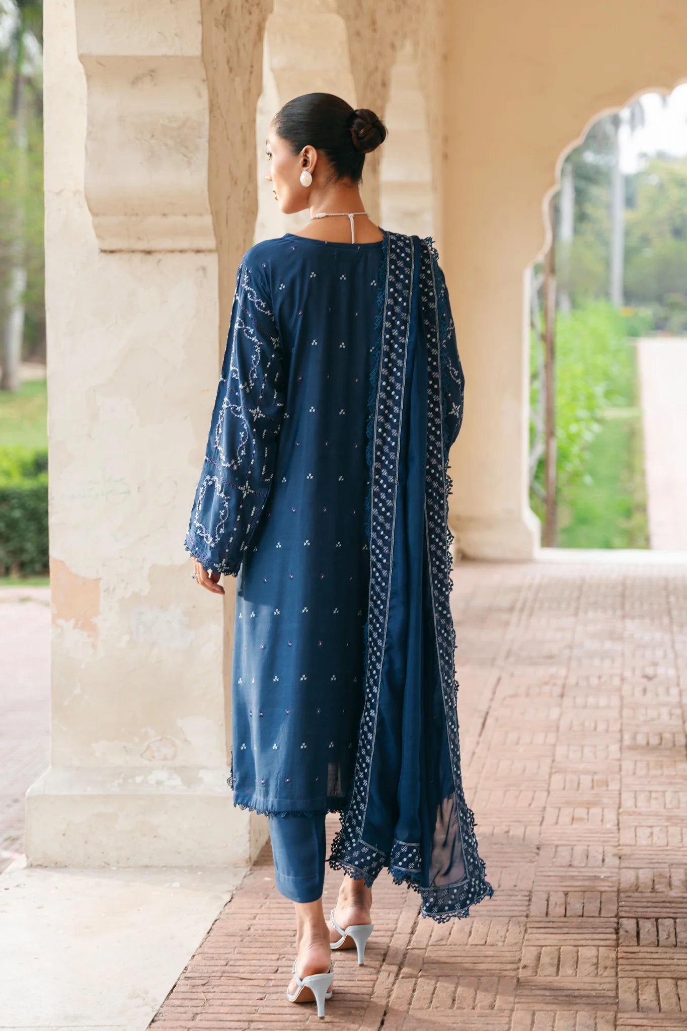 Mannat 3Pc Embroidered Raw Silk Suit Azlin gulbuy.com