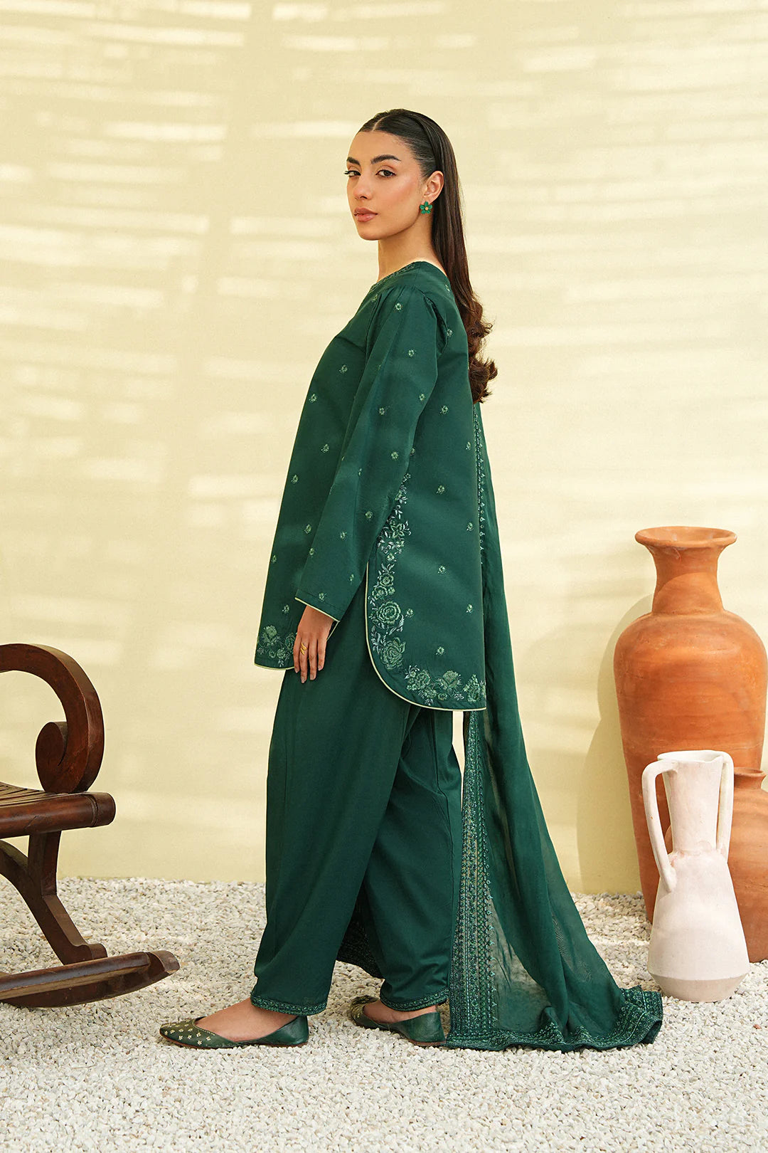 Mannat 3Pc Embriodered Lawn Suit Meadow gulbuy.com