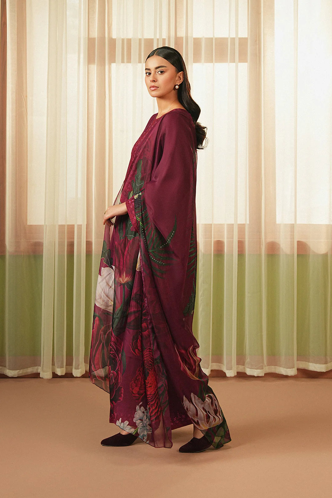 Mannat 3Pc Embriodered Lawn Suit Plum gulbuy.com