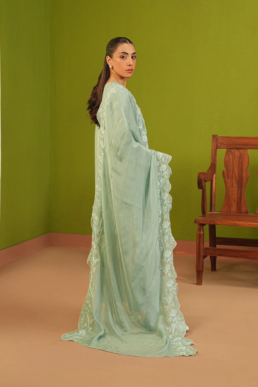 Mannat 3Pc Embriodered Lawn Suit Pistachio gulbuy.com