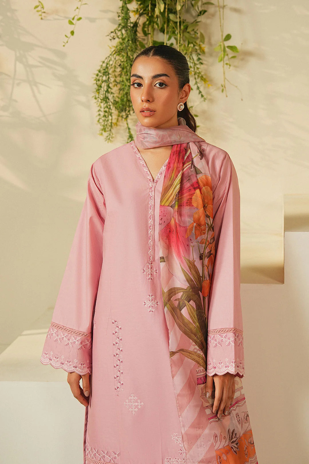 Mannat 3Pc Embriodered Lawn Suit Pinkveil gulbuy.com