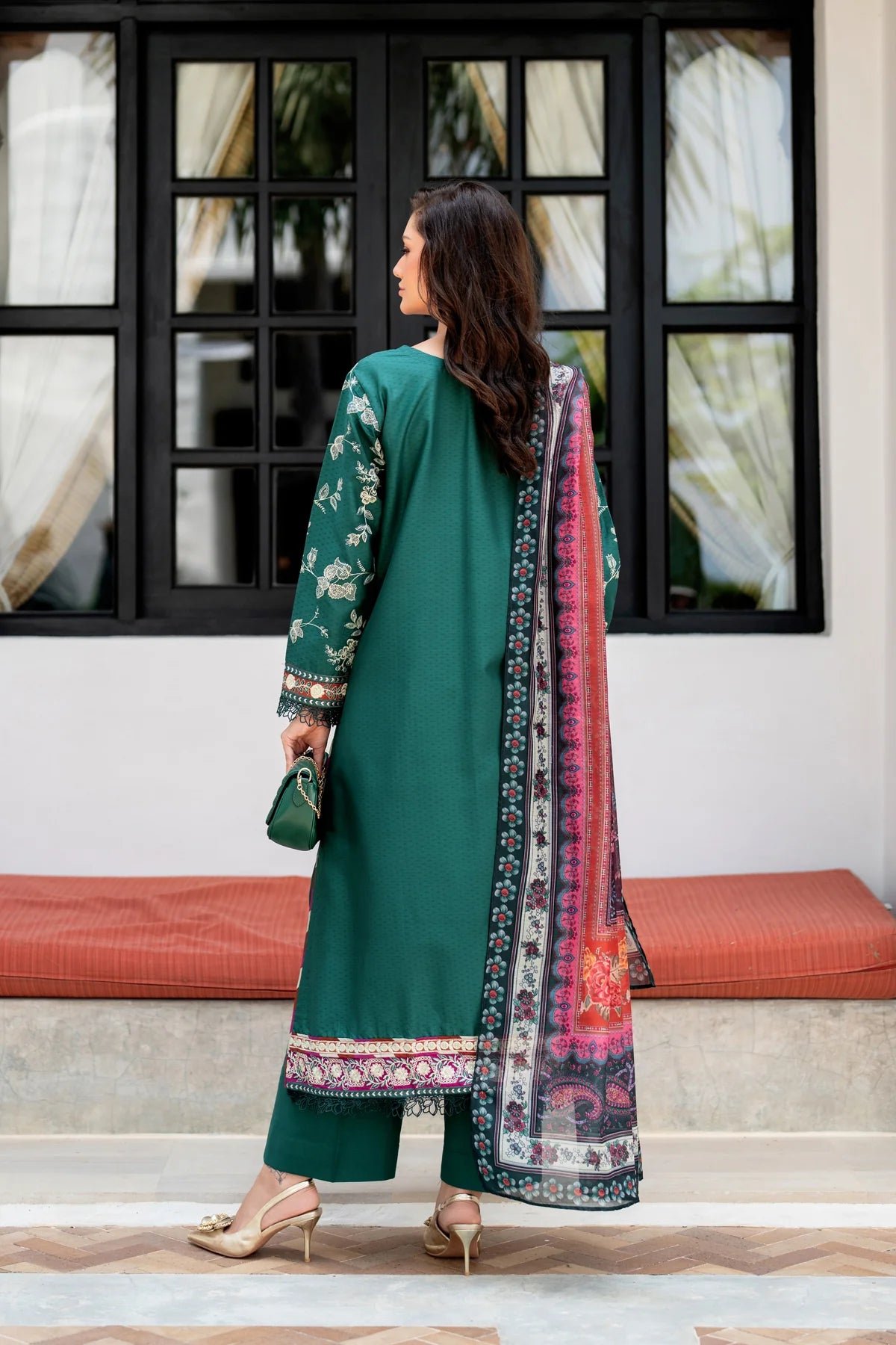 Xenia 3Pc Embroidered Lawn Suit GIGI gulbuy.com