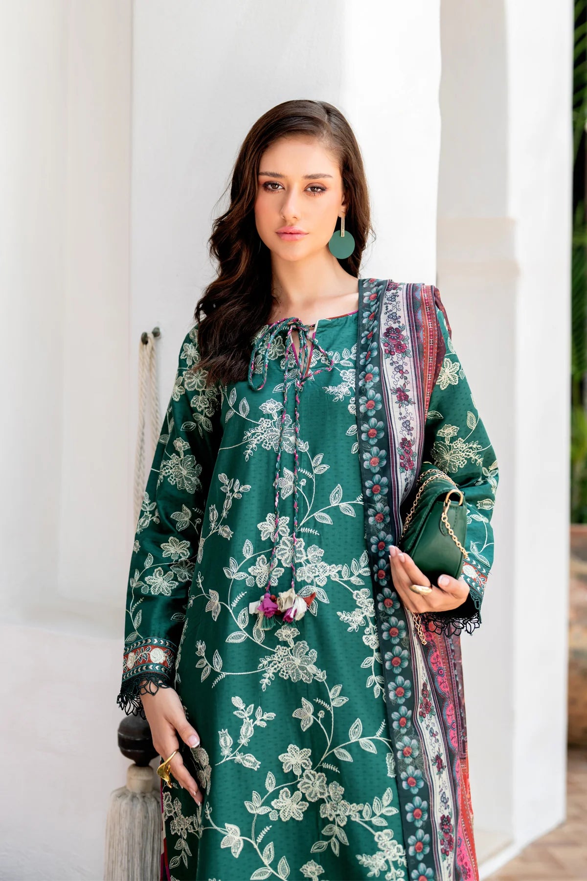 Xenia 3Pc Embroidered Lawn Suit GIGI gulbuy.com